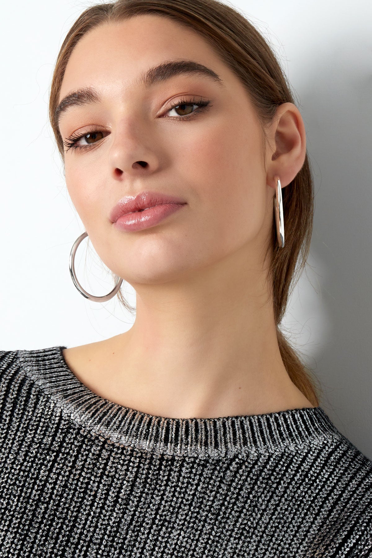 Oorbellen basic rond medium