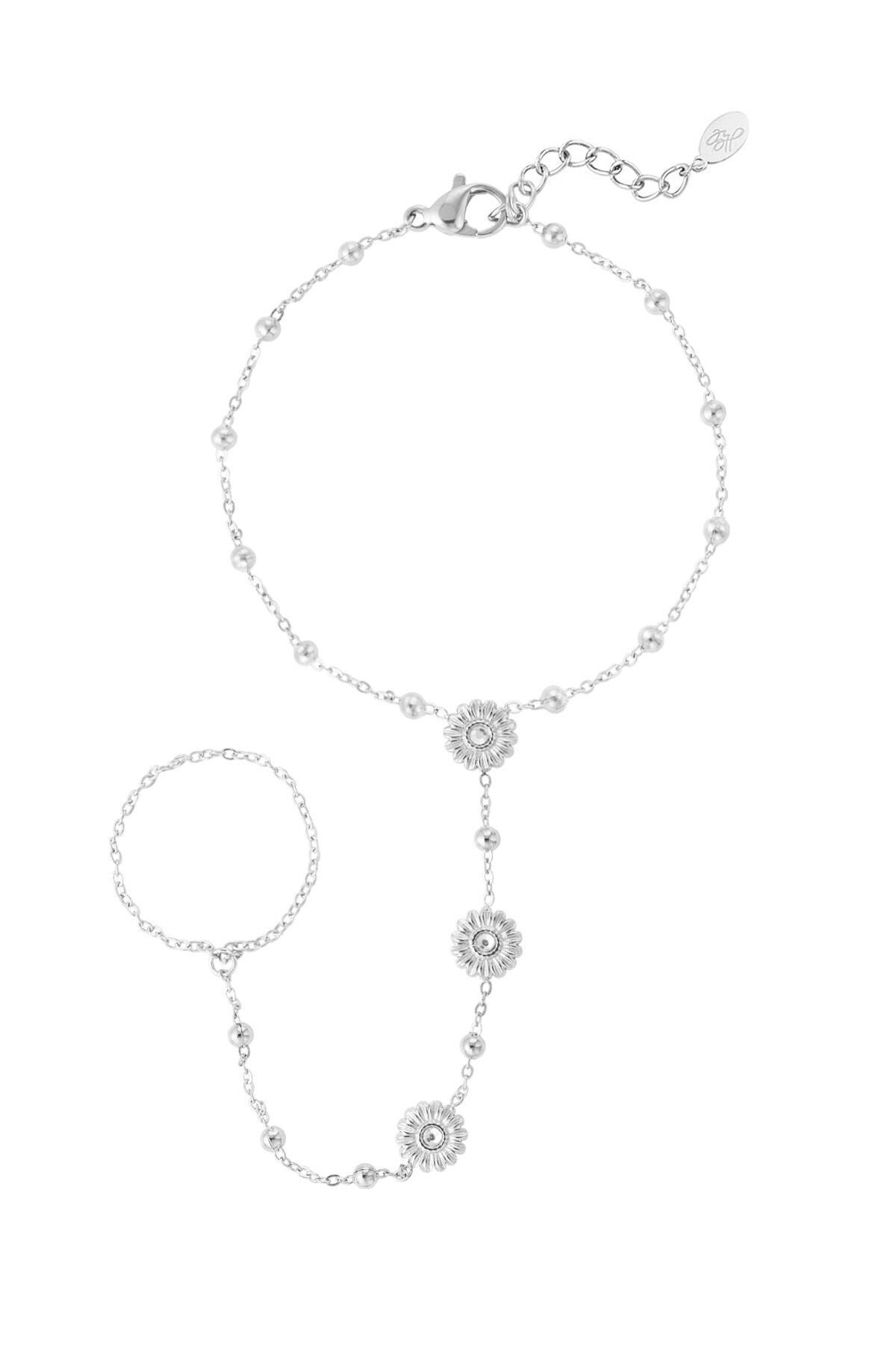 Handchain floral finesse