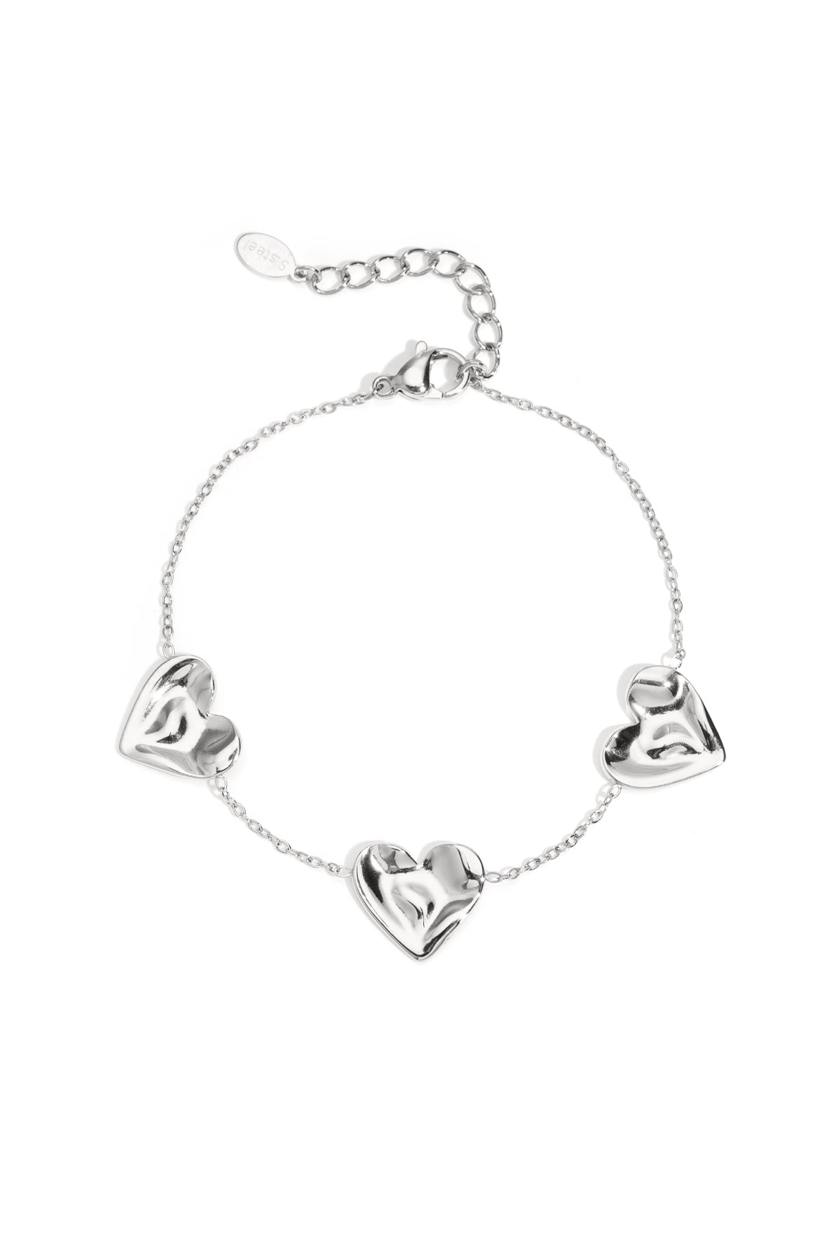 Armbandje met 3 medium hartjes 