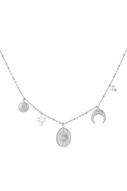 Maan ketting
