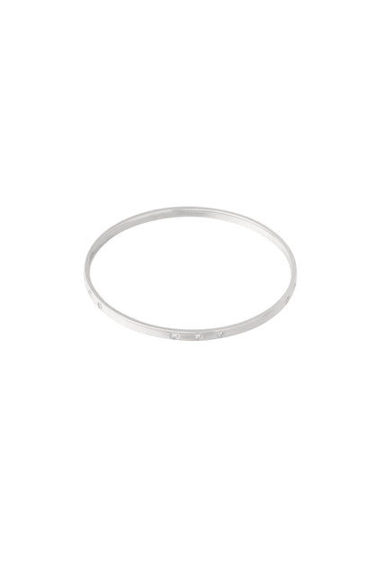 Elegant bangle