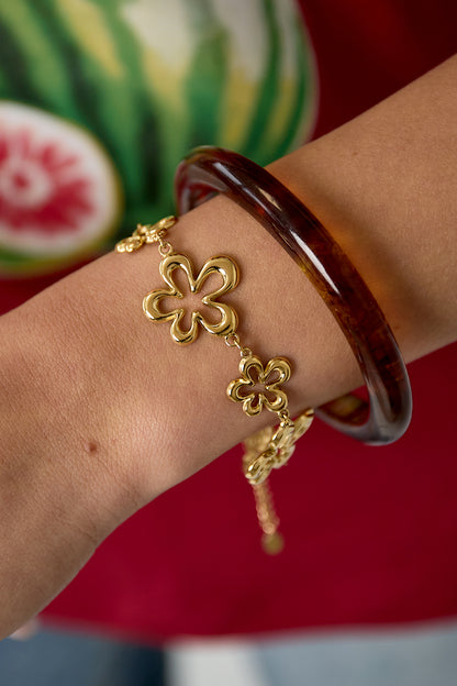 Armband met bloemetjes