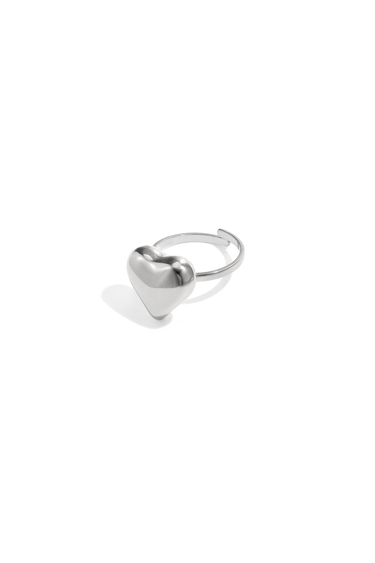 Ring met klein dik hartje
